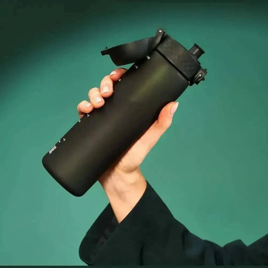 Ion8 Bouteille d'eau Slim Inox - Gourde Isotherme Noir et Vert - Cpourtoi.Net