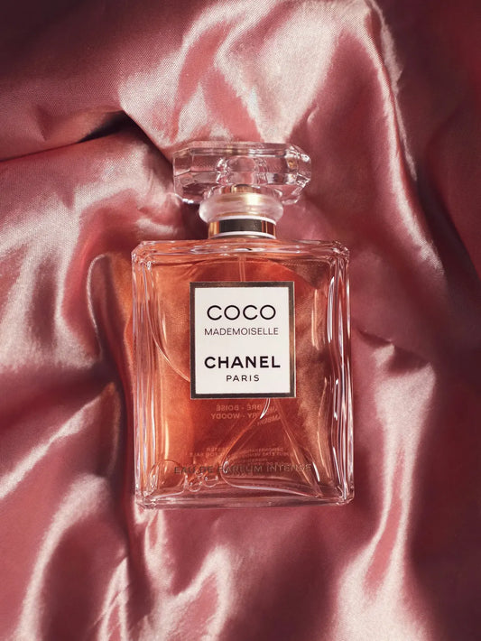 Parfum et Sillage: Créer des Impressions Durables - Cpourtoi.Net