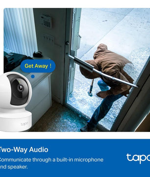 Caméra Tapo C200 avec audio bidirectionnel, permettant de communiquer avec un intrus via microphone et haut-parleur intégrés.