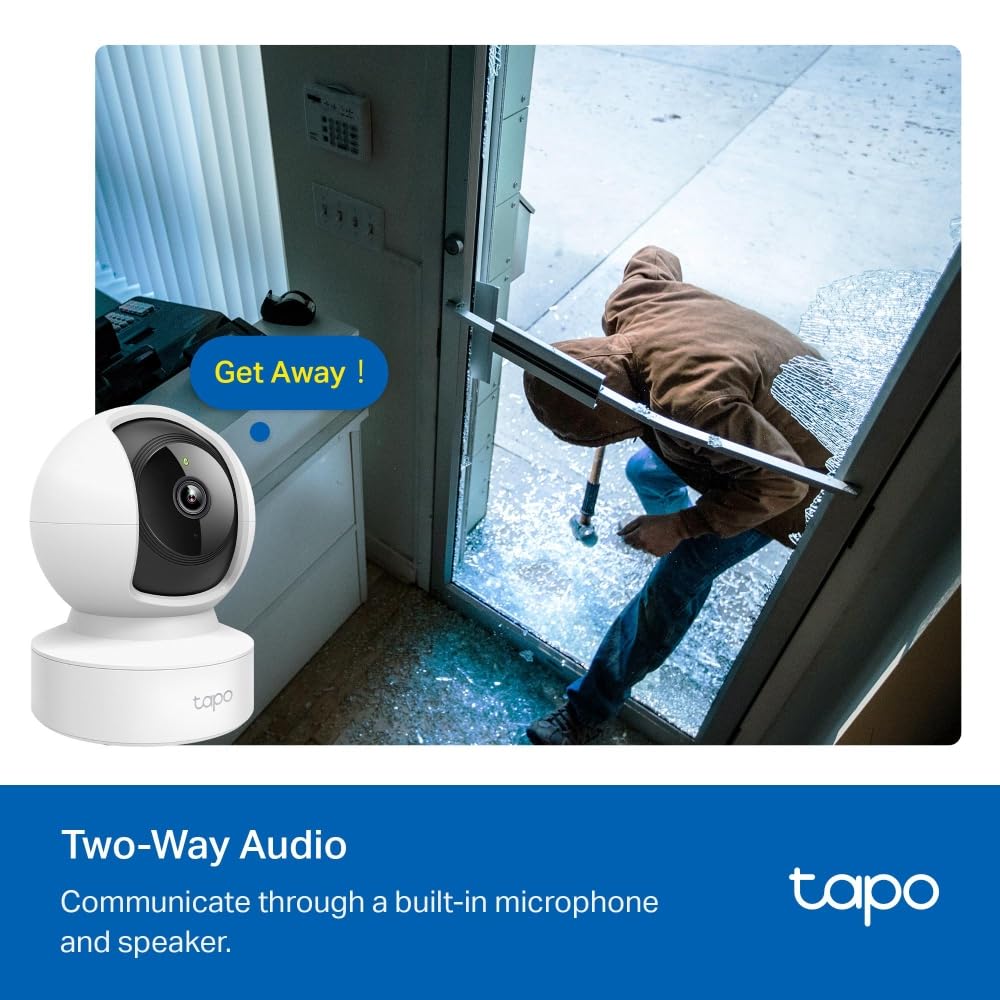 Caméra Tapo C200 avec audio bidirectionnel, permettant de communiquer avec un intrus via microphone et haut-parleur intégrés.