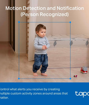 Caméra Tapo C200 détectant un enfant en mouvement dans une chambre, avec reconnaissance de personne et zones d'activité personnalisables.